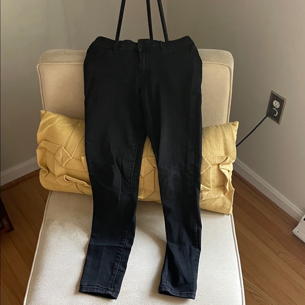Old Navy Women’s Black Skinny Rock Star Mid Rise Jeans 2P